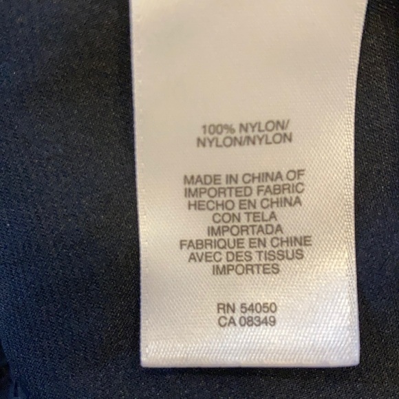 Lace navy short sleeve top💙💙 - Picture 5 of 5